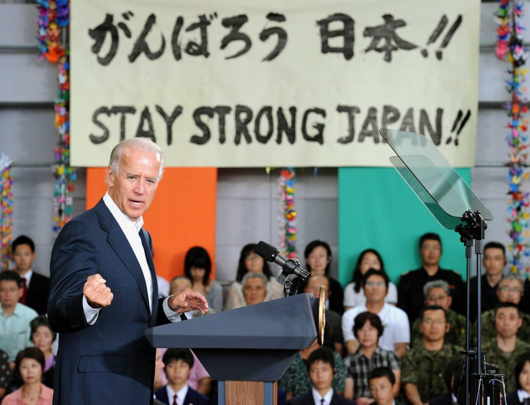 拜登投票结果更新，小明的欢乐时光与友情的交织纽带